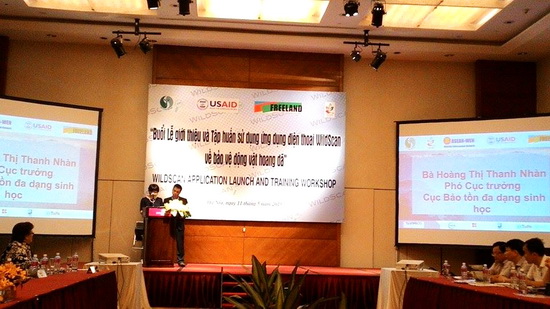 Sử[-]dụng[-]ứng[-]dụng[-]điện[-]thoại[-]WildScan[-]về[-]bảo[-]vệ[-]động[-]vật[-]hoang[-]dã